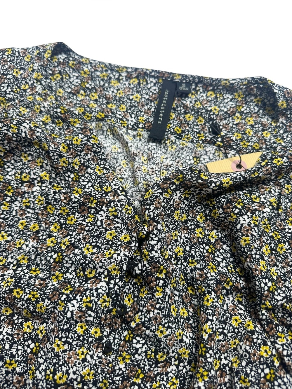 NWT Knotsisters V-Neck Long Sleeve Floral Blouse, Black with smocked waistband - Picture 4 of 9